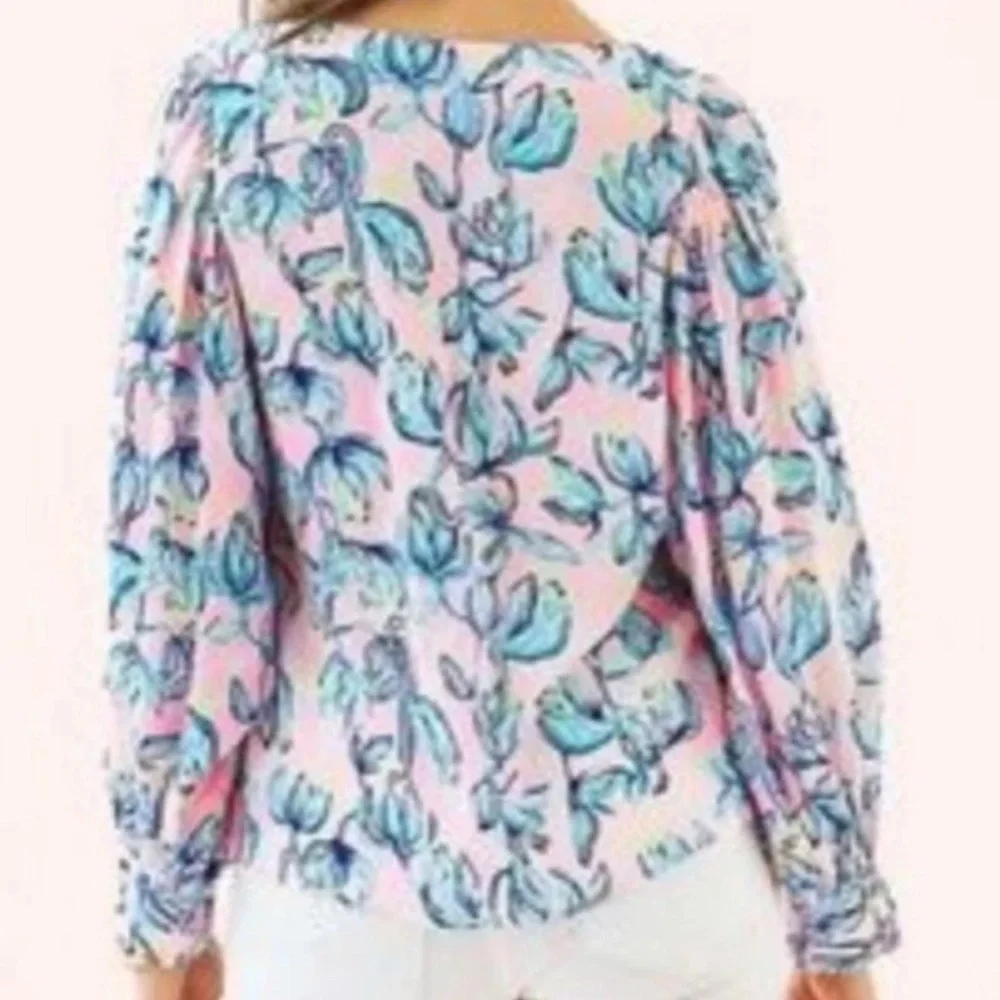 Lilly Pulitzer Maisel Blouse in Sweet Pea Pink Chasing The Sun Size Small